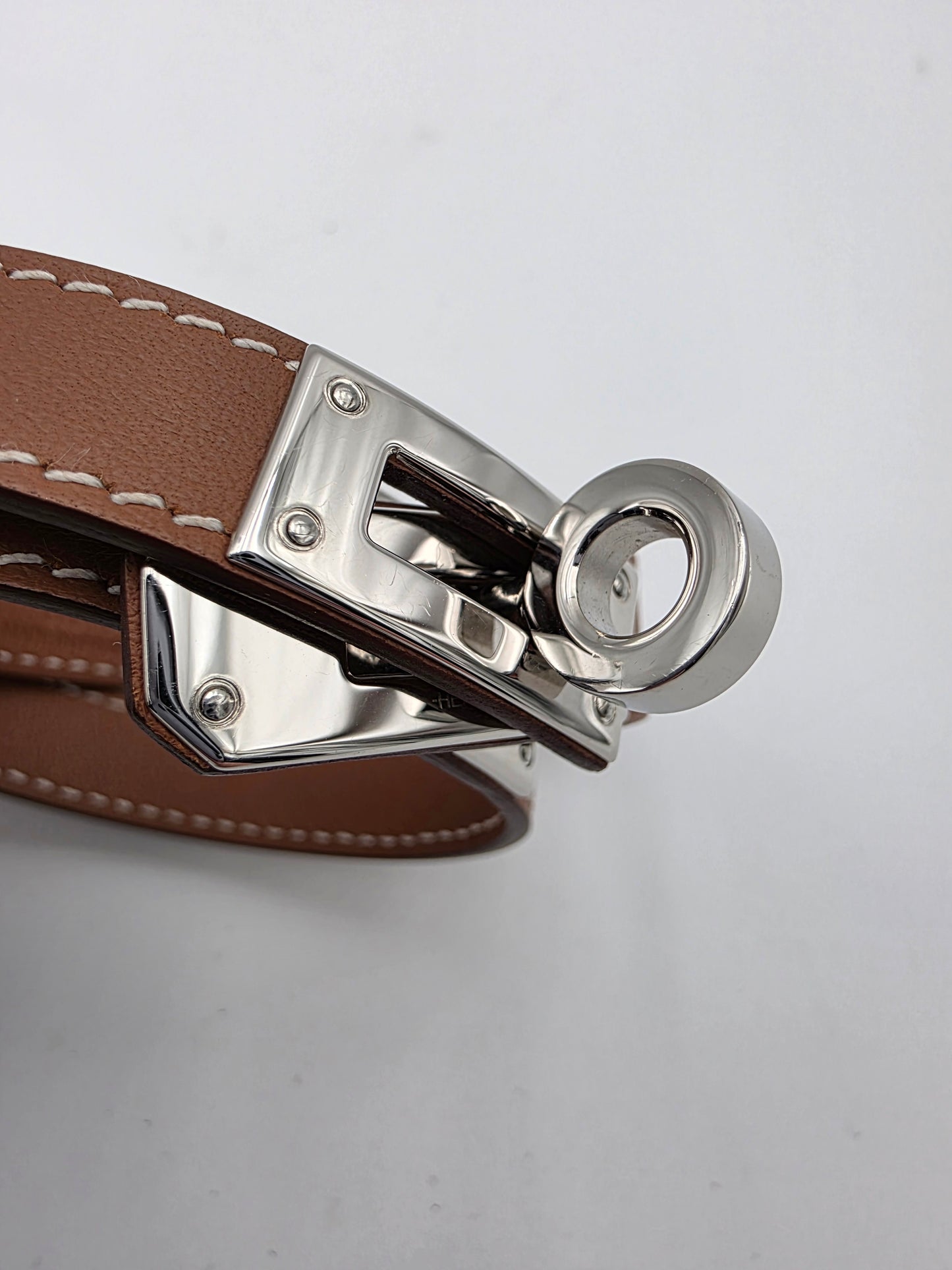 Hermès Kelly Double Tour Bracelet in Fauve Barenia with Palladium Hardware