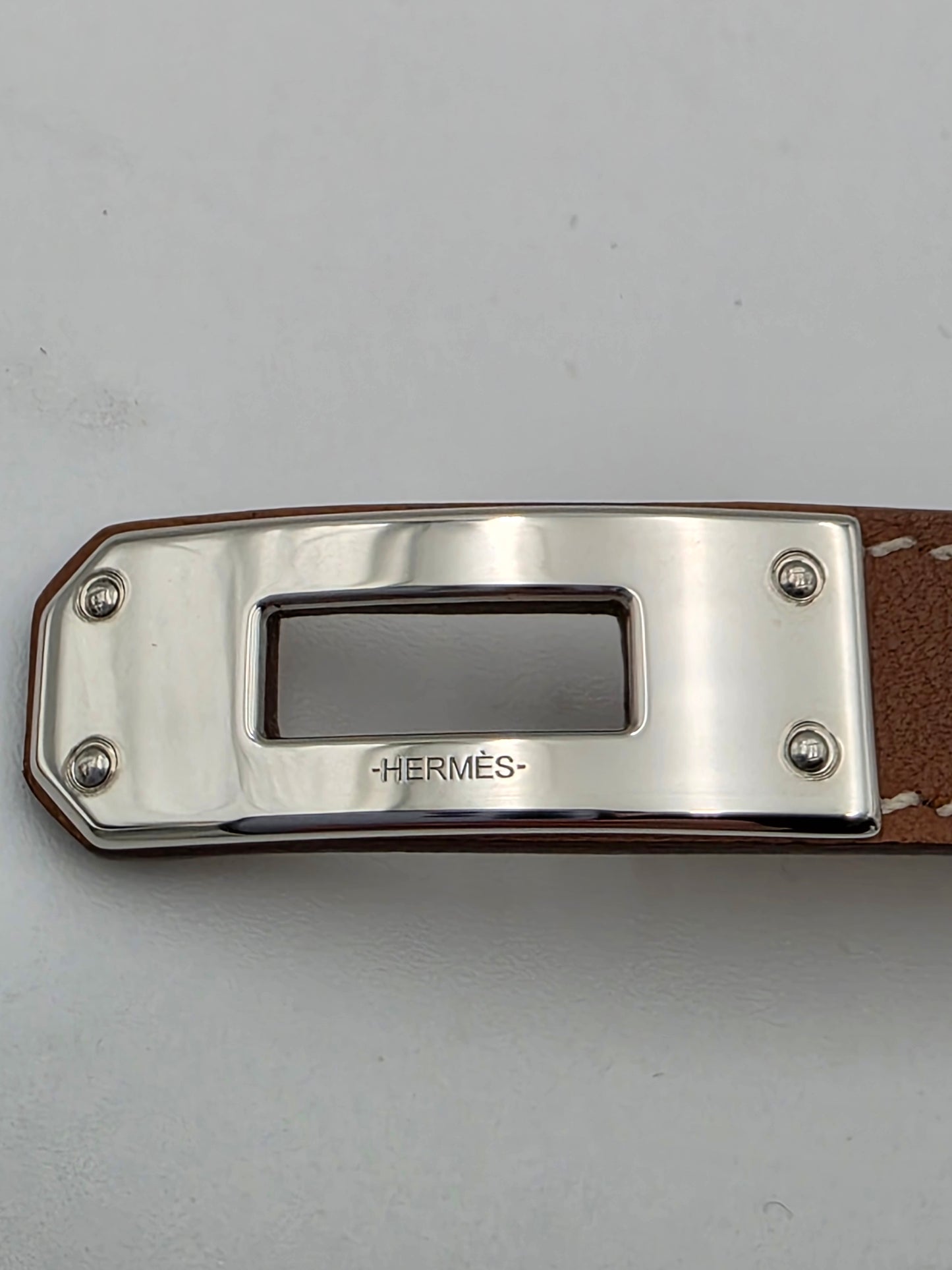 Hermès Kelly Double Tour Bracelet in Fauve Barenia with Palladium Hardware