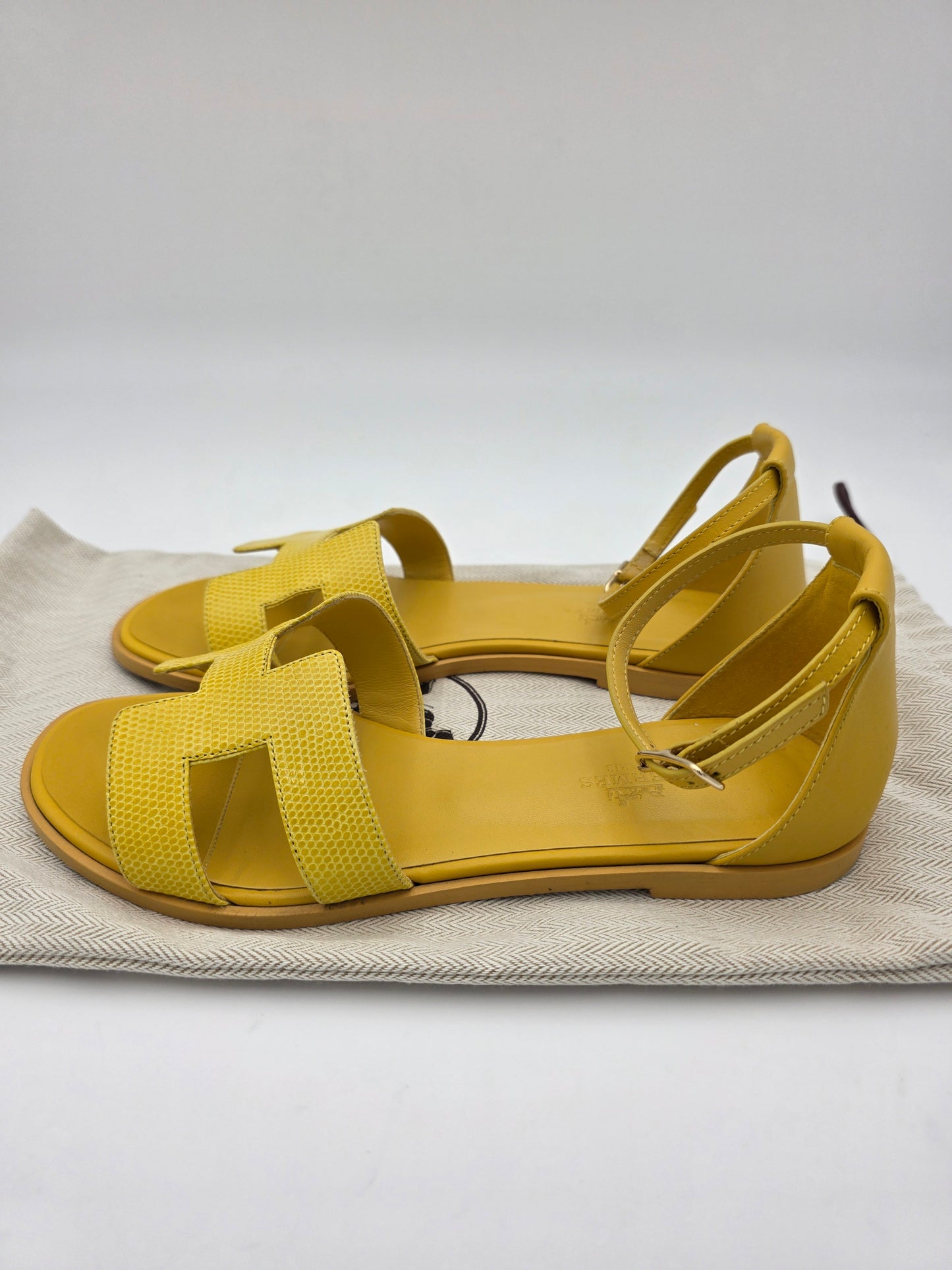 Hermès Santorini Lizard Sandals in Jaune Curcuma