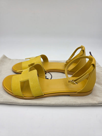 Hermès Santorini Lizard Sandals in Jaune Curcuma