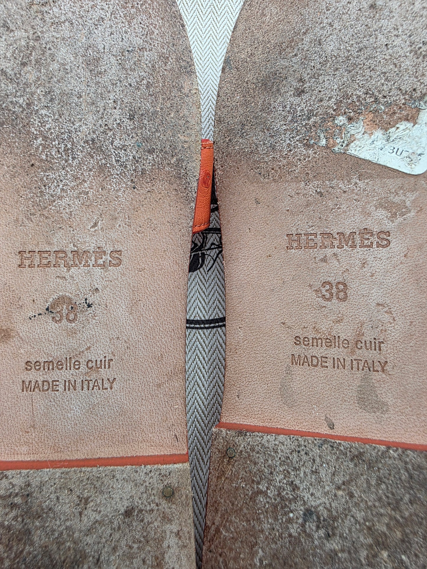 Hermès Oran Sandals in Orange Ostrich