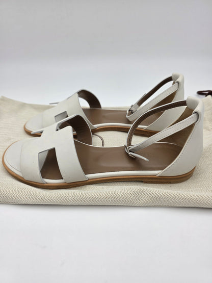 Hermès Santorini Sandals in White Calfskin