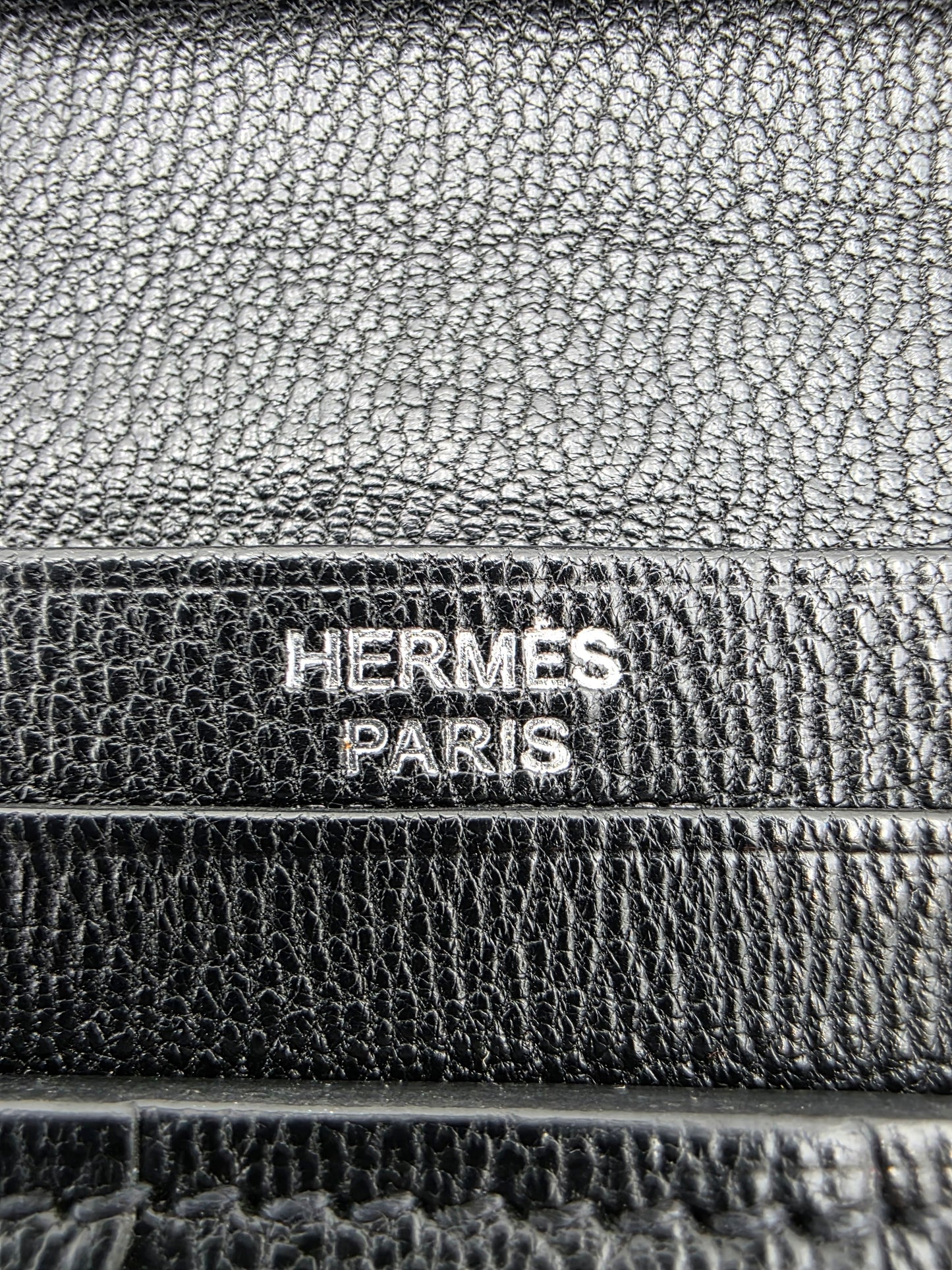 Hermès Béarn Long Wallet Alligator Leather In Noir with Diamond H Clasp