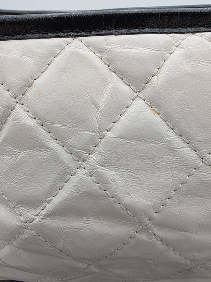 Chanel Gabrielle Medium Hobo Bag In White Quilted Aged Calfskin Leather