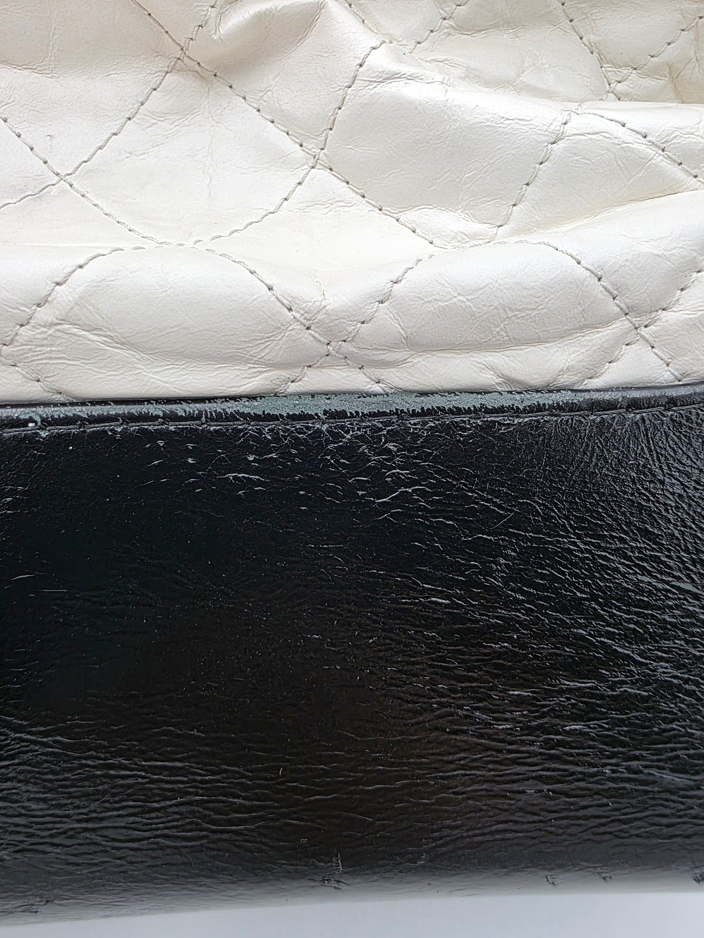 Chanel Gabrielle Medium Hobo Bag In White Quilted Aged Calfskin Leather