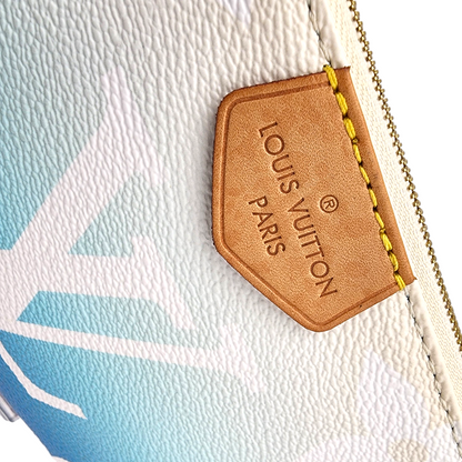 Louis Vuitton Monogram Giant By The Pool Multi Pochette Accessoires Blue