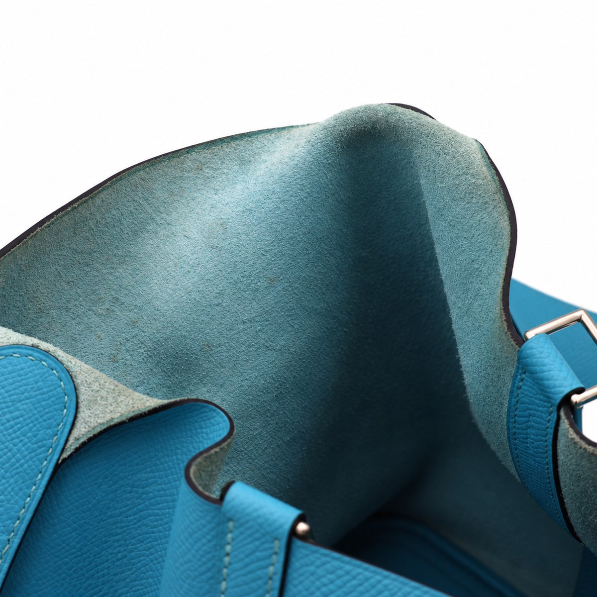 Hermès Leather Tressage de Cuir Picotin Lock 22 Bag Blue SHW