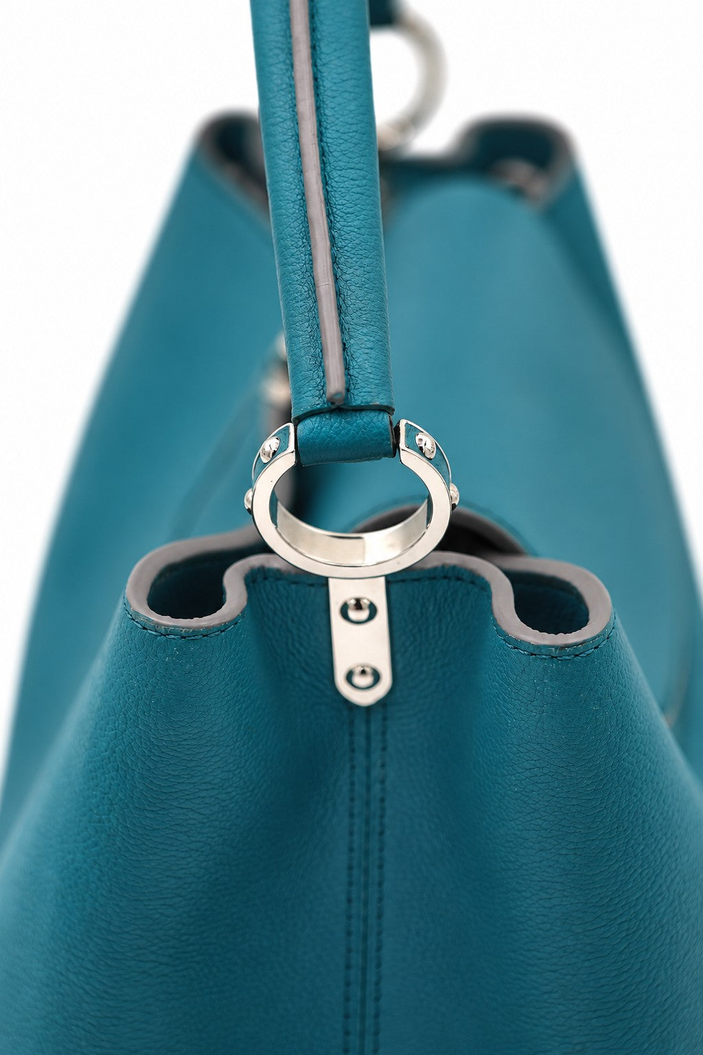 Louis Vuitton Capucines Bag Leather MM Blue GHW
