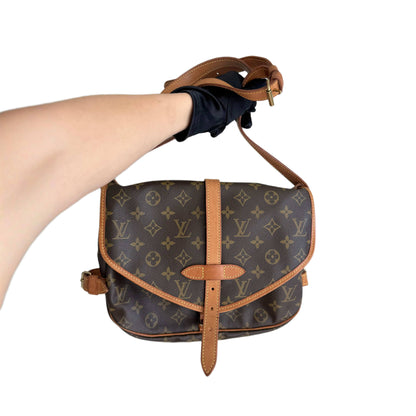 LOUIS VUITTON Monogram Saumur 30 Cross Body Shoulder Bag