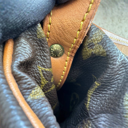 LOUIS VUITTON Monogram Saumur 30 Cross Body Shoulder Bag
