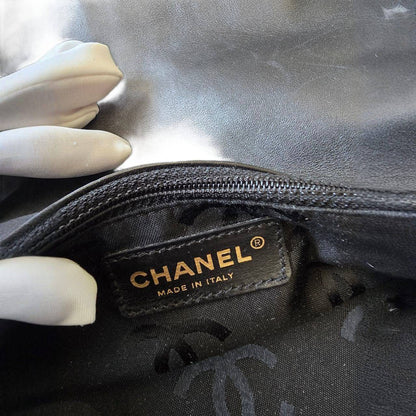 CHANEL Black Straw Chain Shoulder Bag