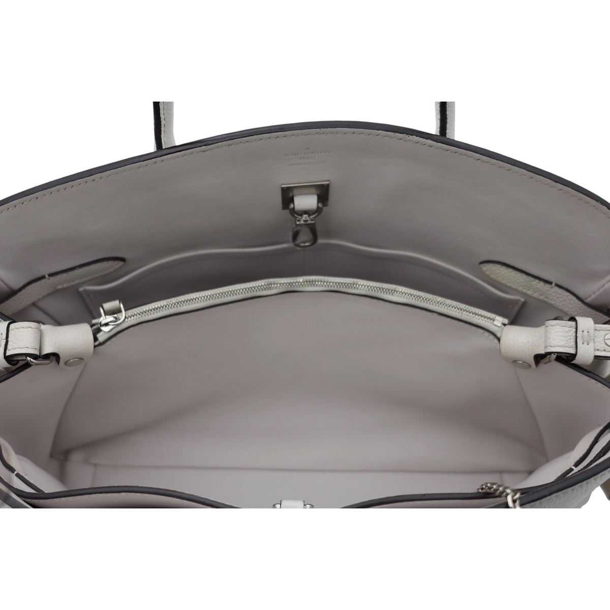 LOUIS VUITTON Veau Nuage Milla MM Craie