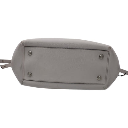 LOUIS VUITTON Veau Nuage Milla MM Craie