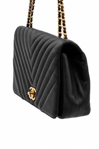 Chanel Chevron Quilted Leather Flap Bag Black GHW