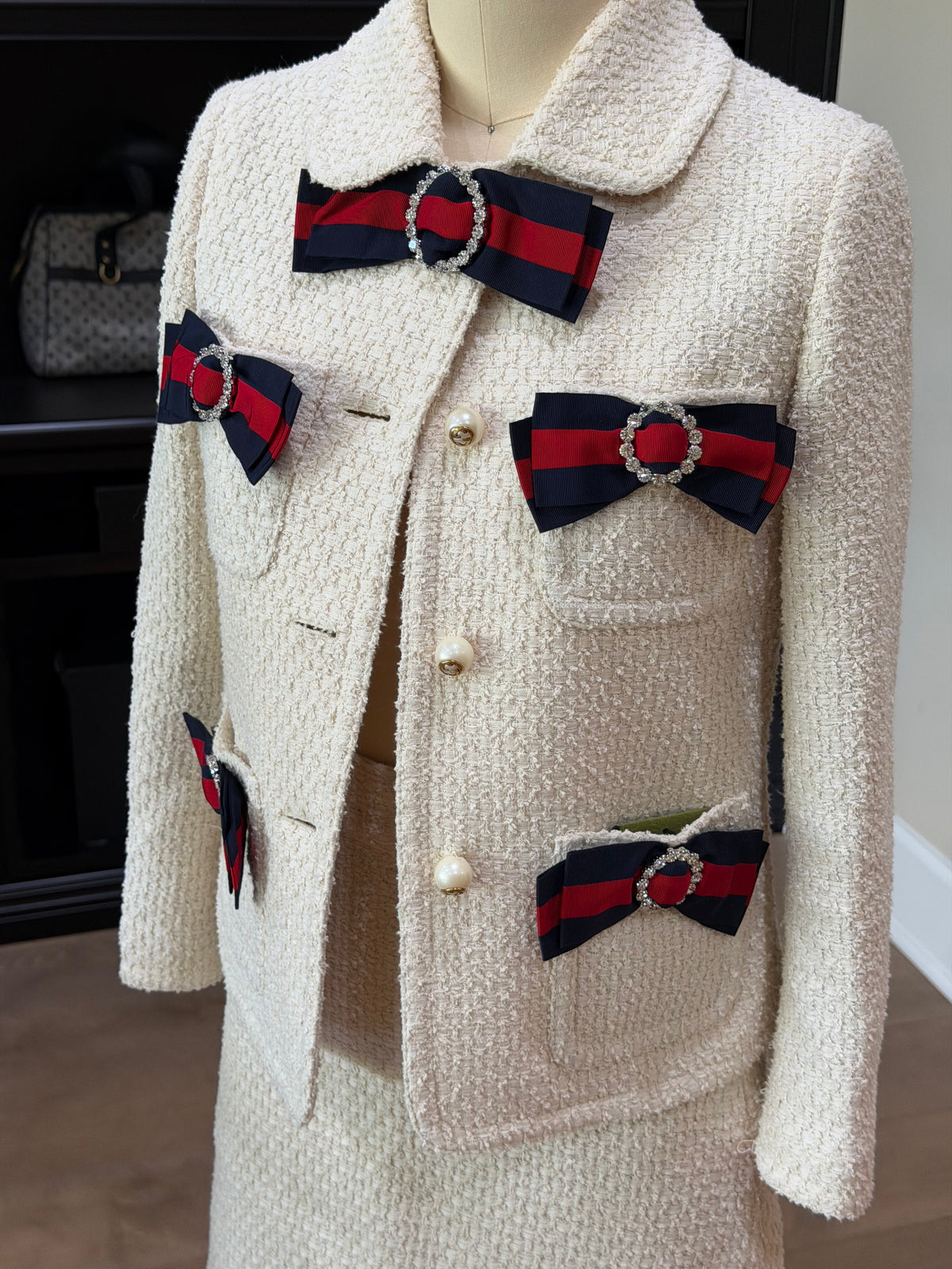 Gucci Ivory Bow Crystal Tweed Skirt Set