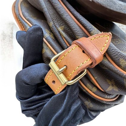LOUIS VUITTON Monogram Saumur 30 Cross Body Shoulder Bag