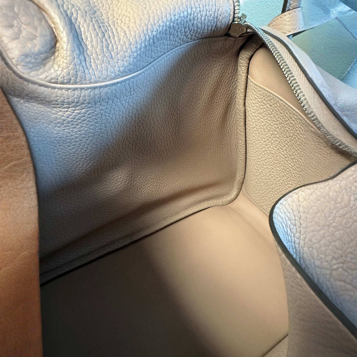 Hermes Lindy 30 bag