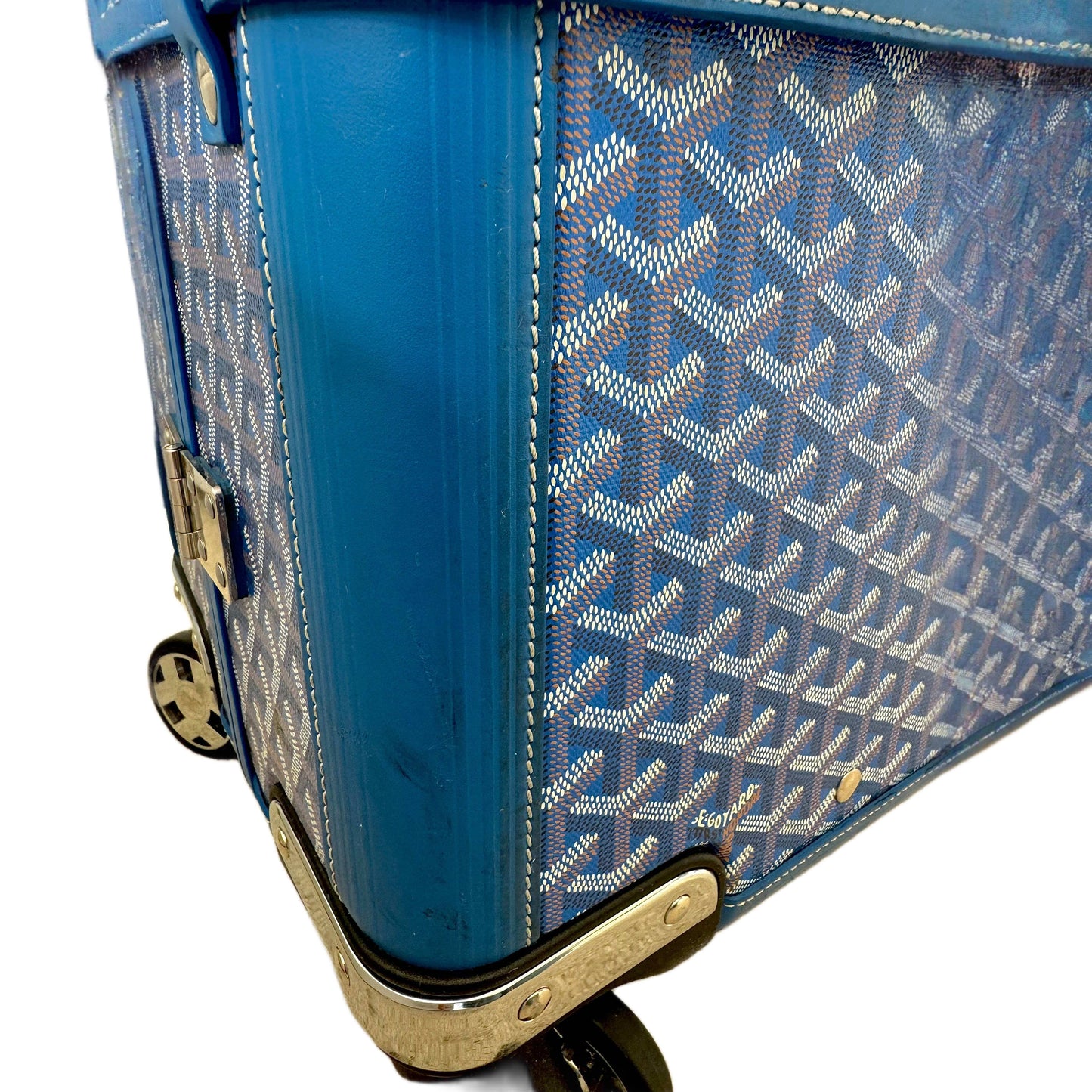 GOYARD
Goyardine Bourget PM Sky Blue