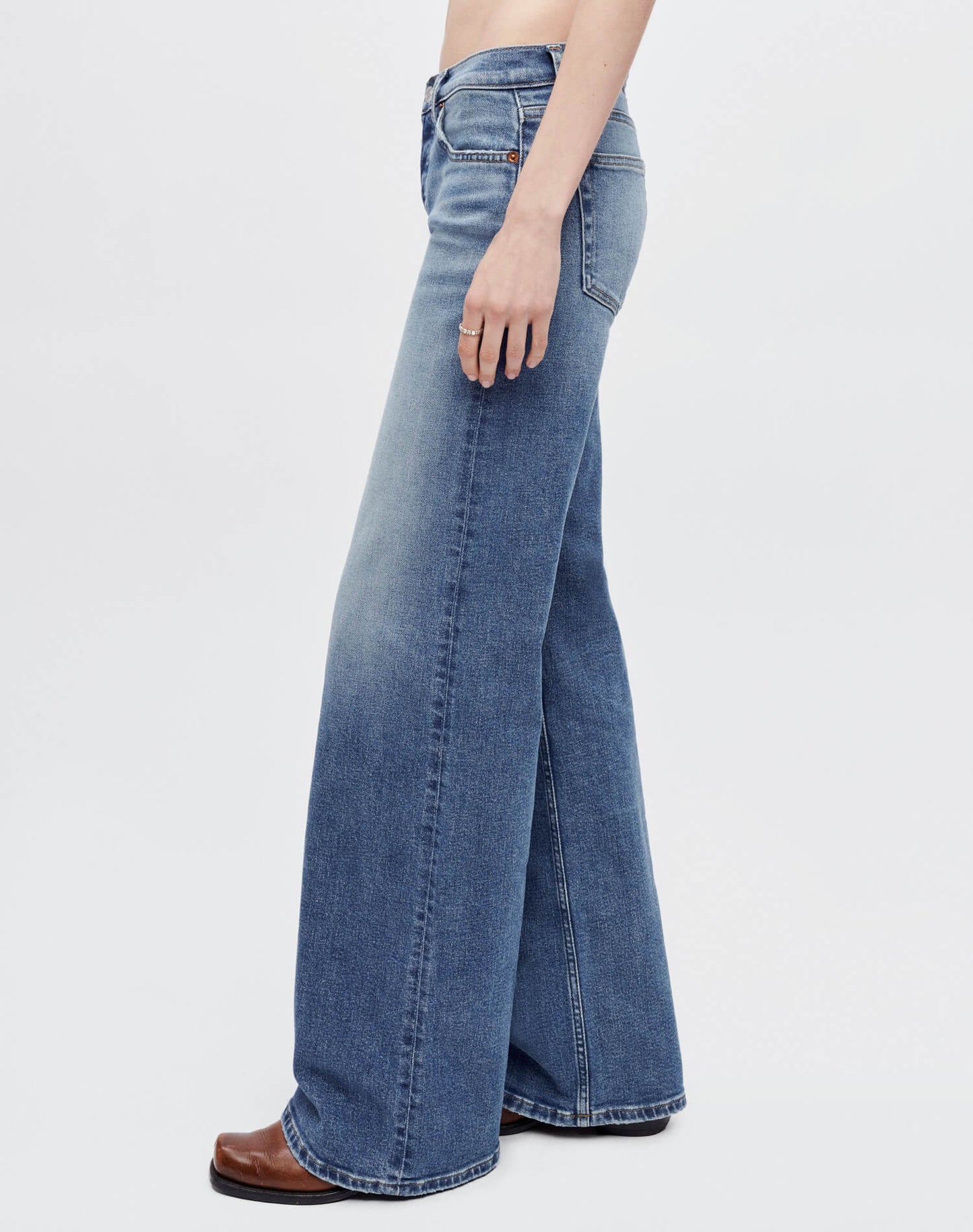 Re/Done med rise wide leg jeans