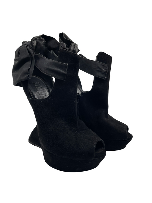 ALEXANDER MCQUEEN Booties