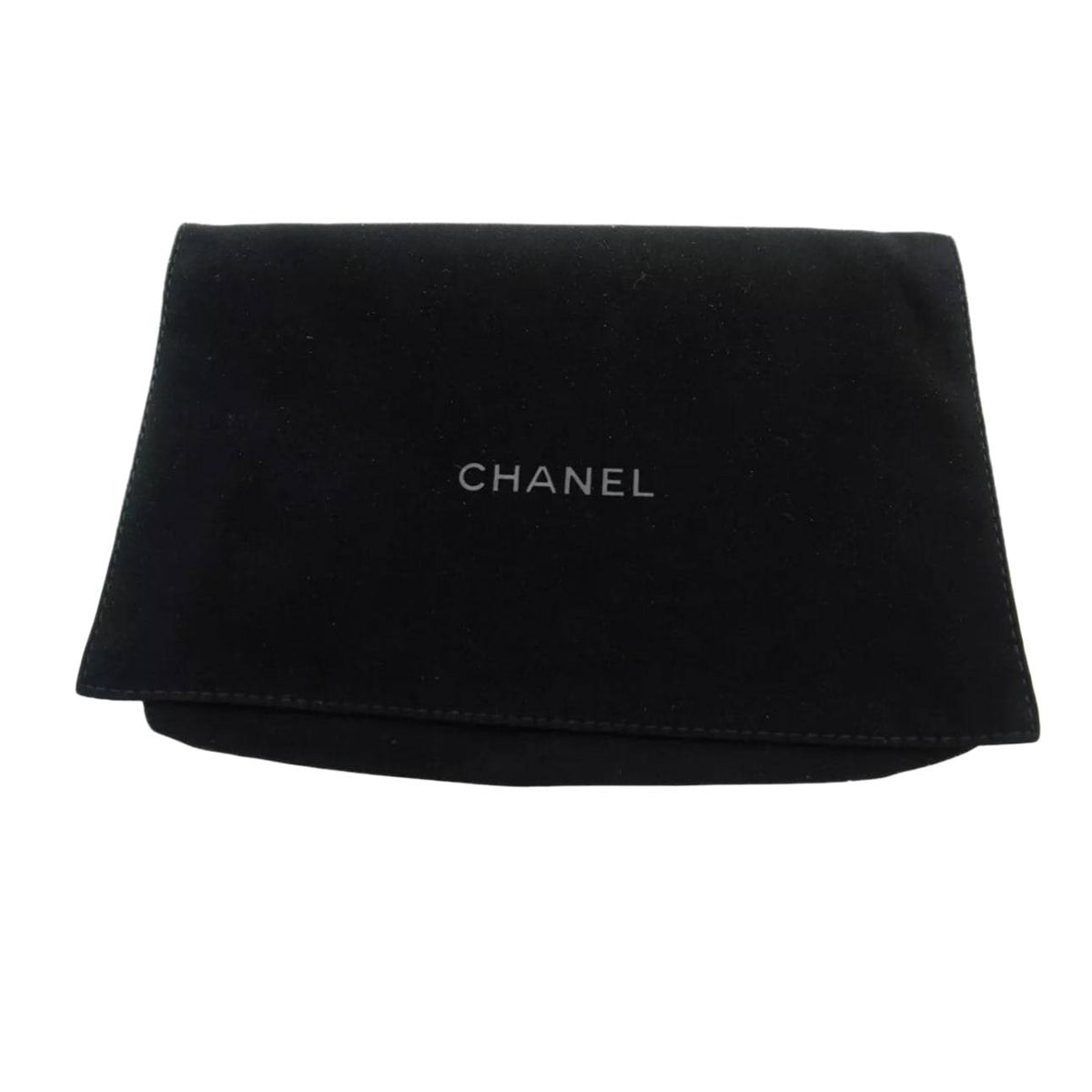 CHANEL Caviar Wallet On Chain