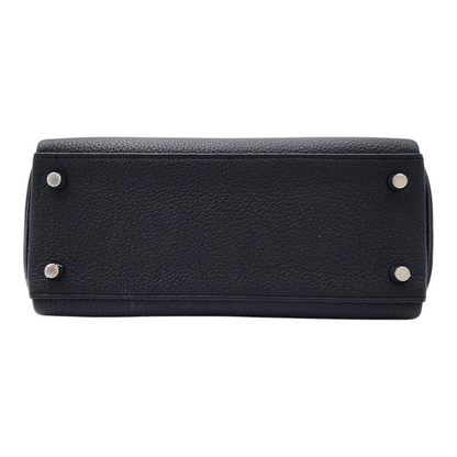 Hermès Kelly 25 in Togo Noir PHW