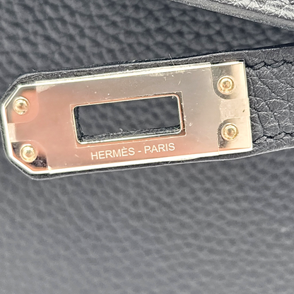 Hermès Kelly 25 in Togo Noir PHW