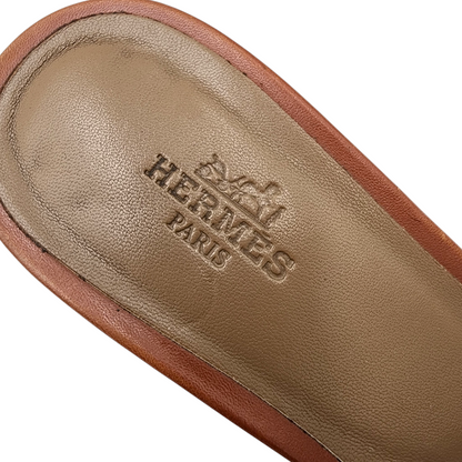 Hermès Oasis Sandals in Gold Size 38