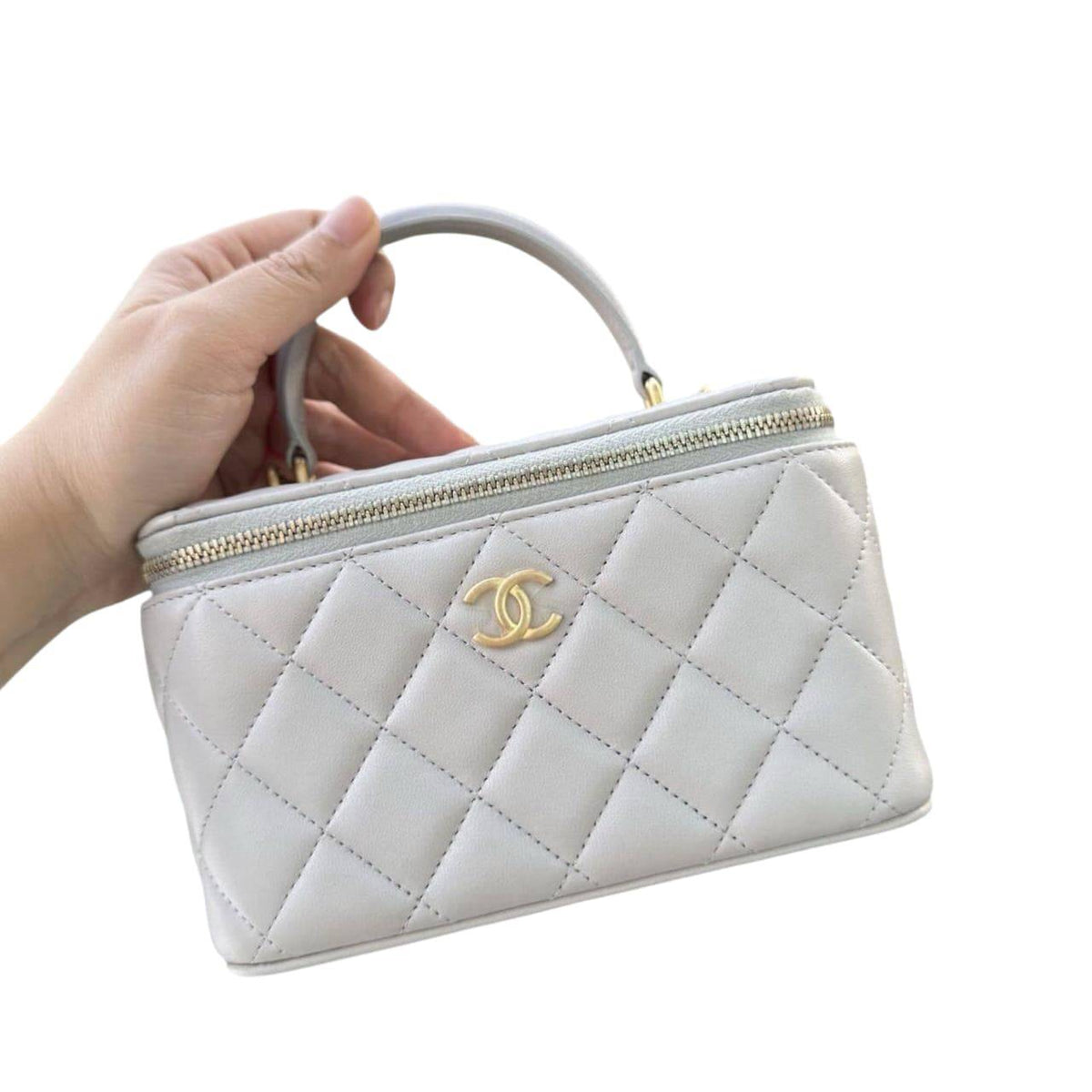 Chanel Lambskin Quilted Small Top Handle Vanity Case With Chain Light Grey