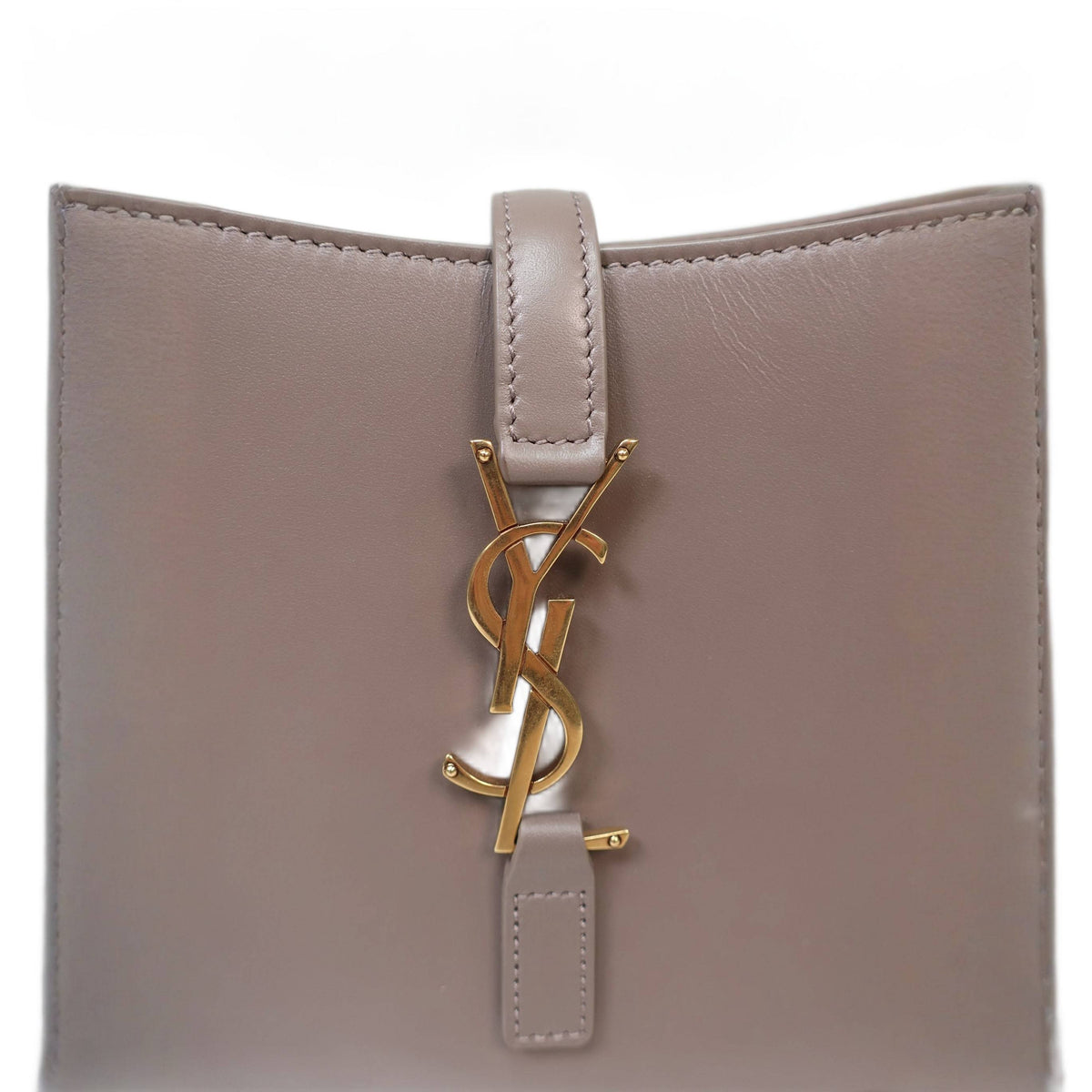 SAINT LAURENT Le 5 à 7 Hobo Bag in Smooth Leather