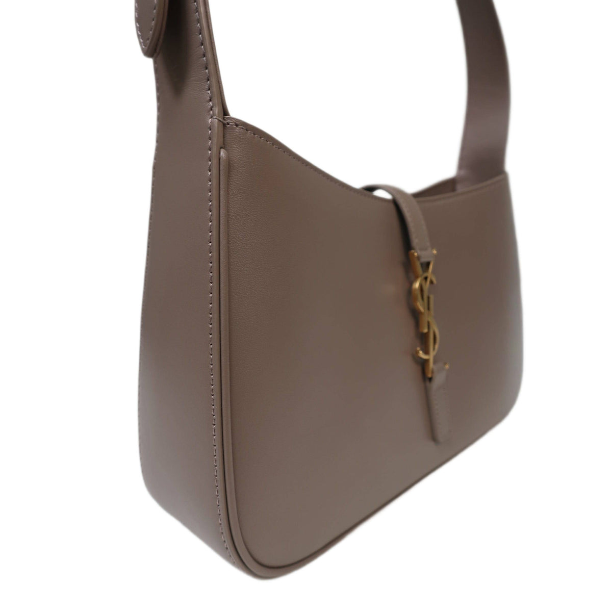 SAINT LAURENT Le 5 à 7 Hobo Bag in Smooth Leather
