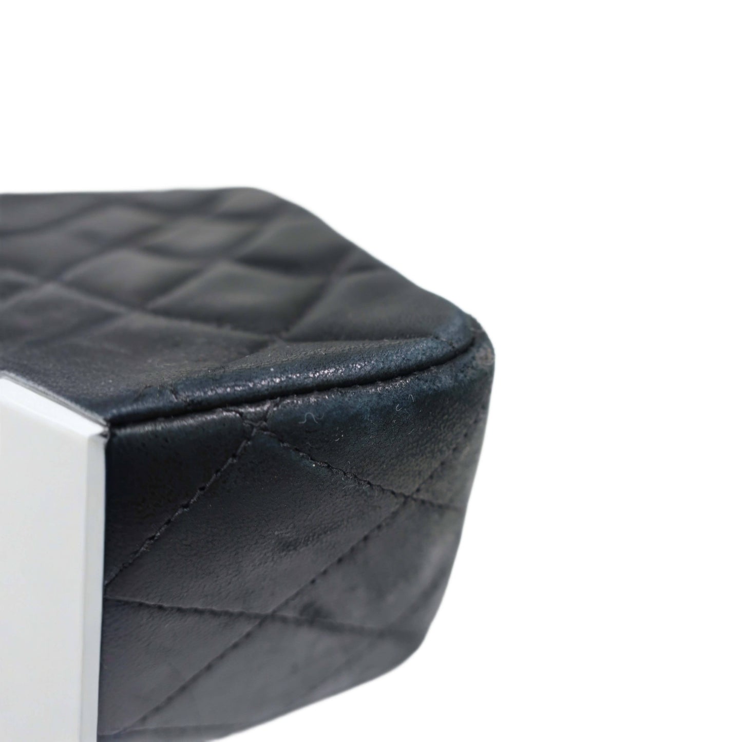 CHANEL Vintage Classic Flap Bag