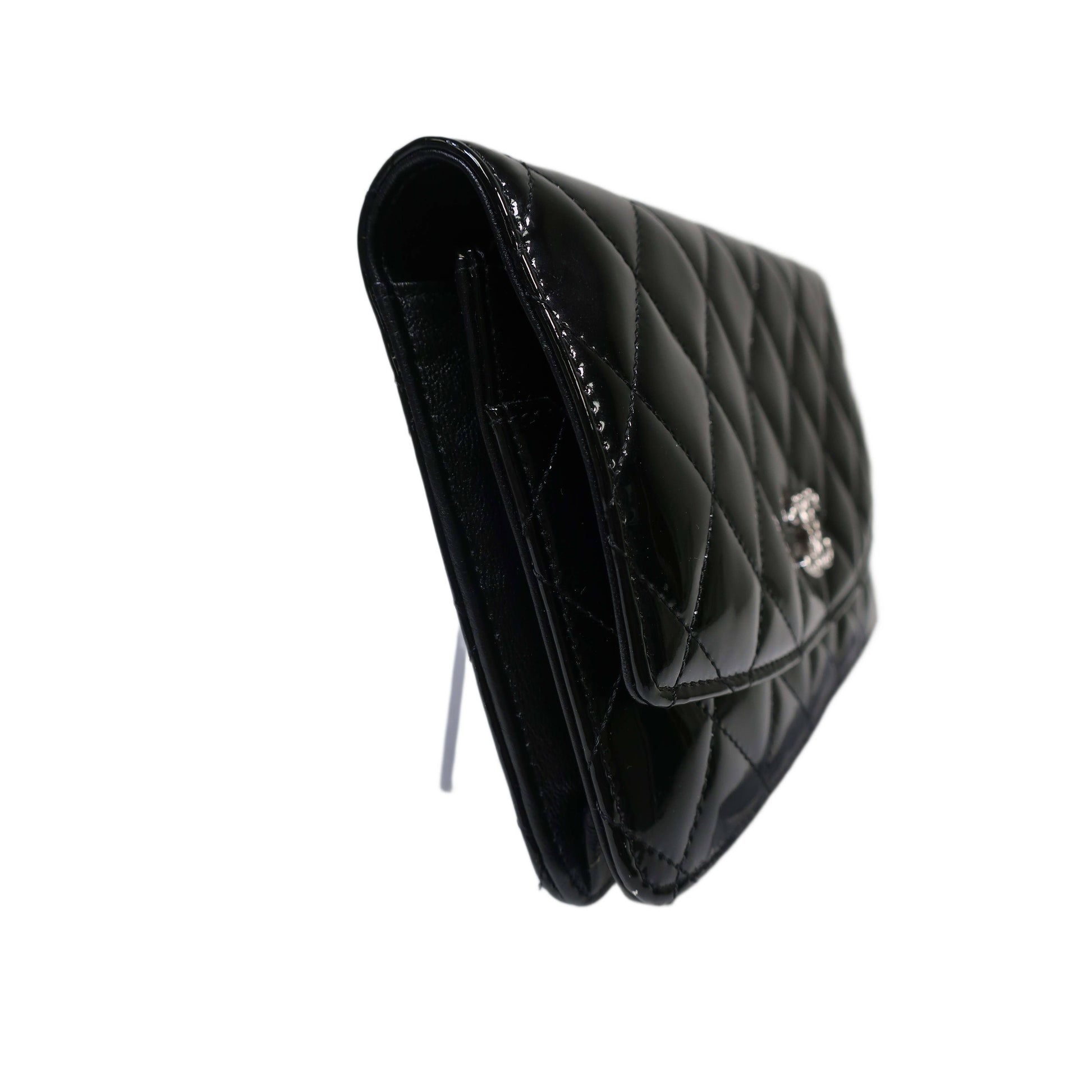 CHANEL Brilliant WOC Patent Leather