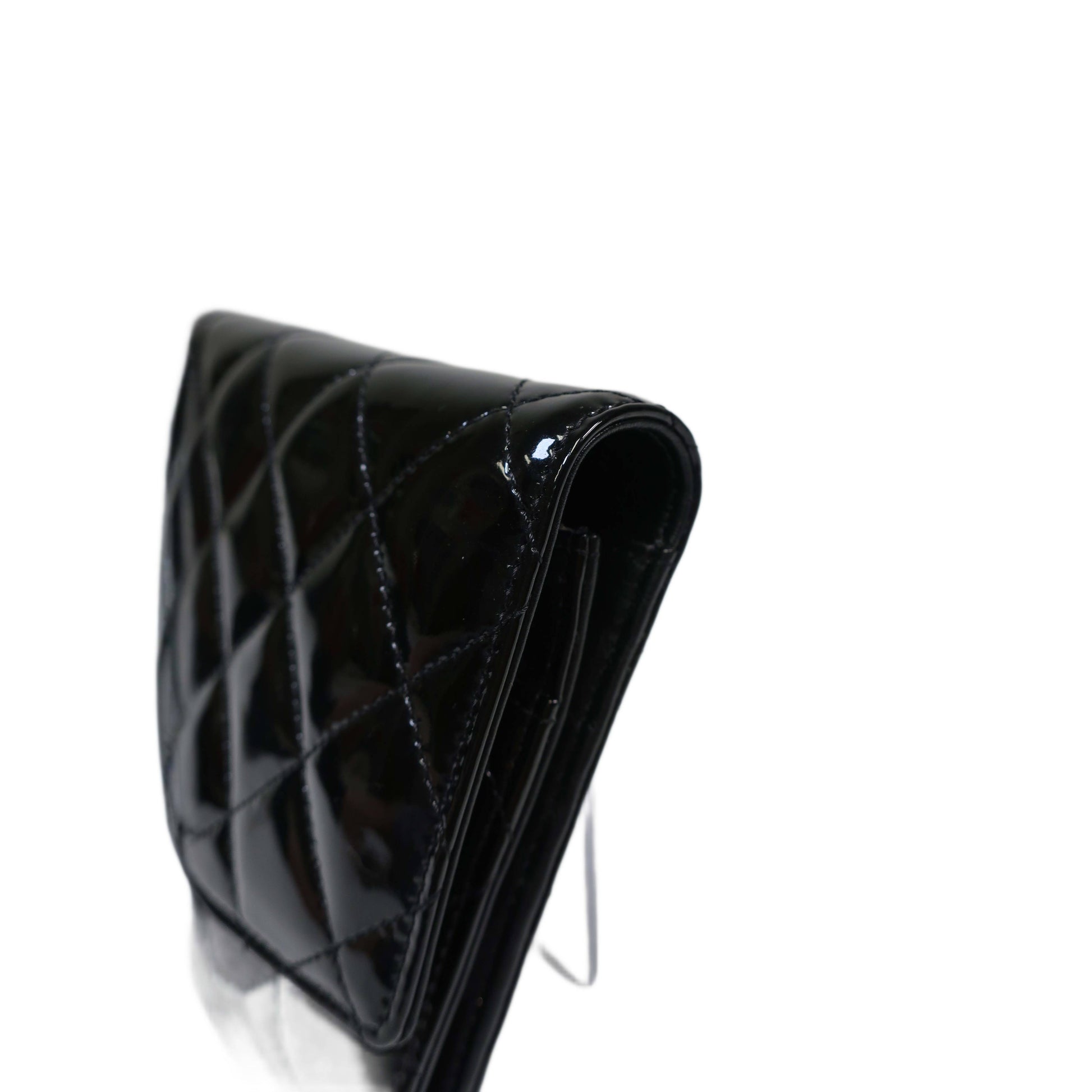 CHANEL Brilliant WOC Patent Leather