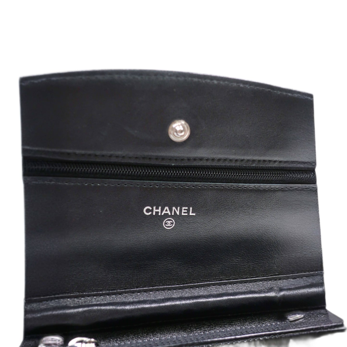 CHANEL Brilliant WOC Patent Leather