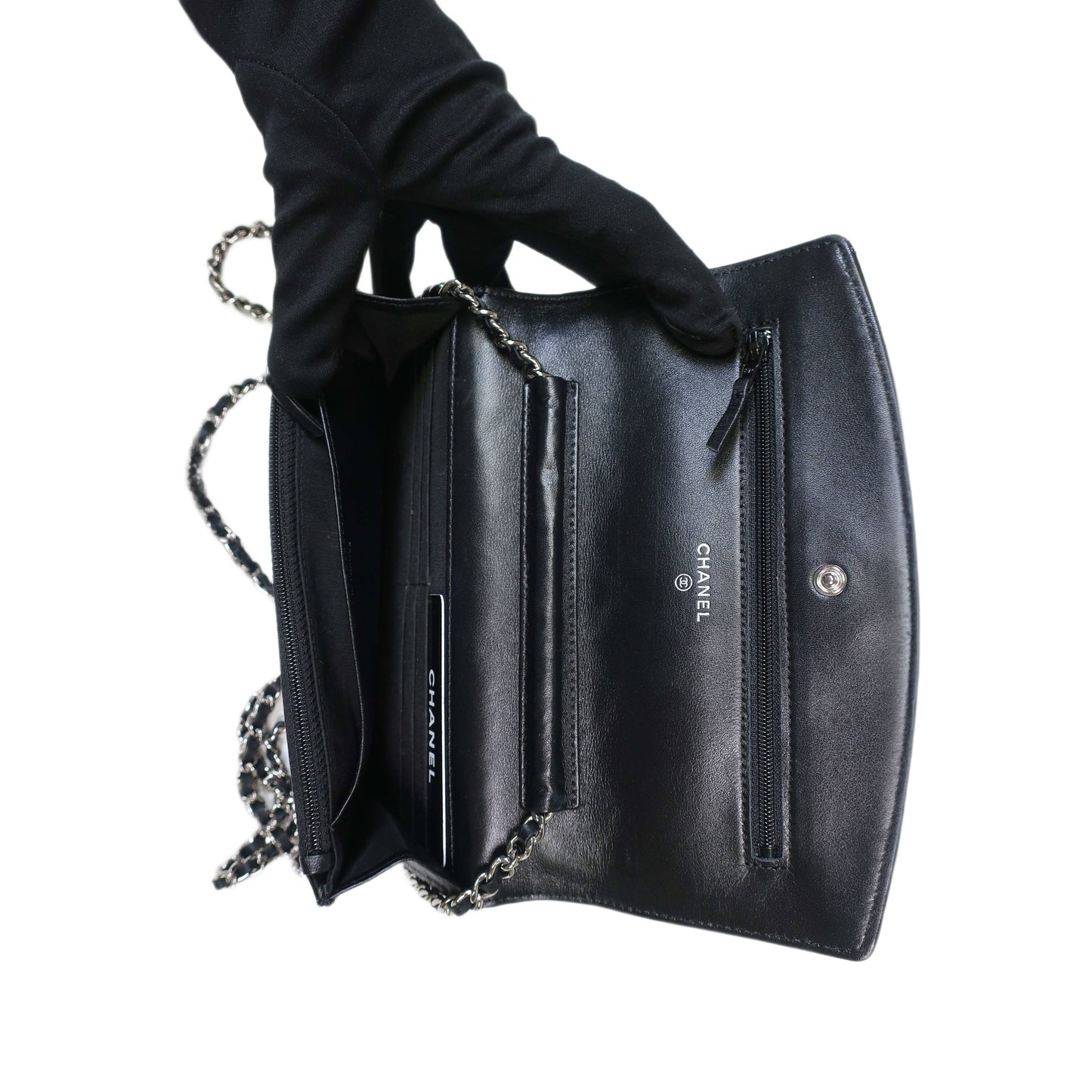 CHANEL Brilliant WOC Patent Leather