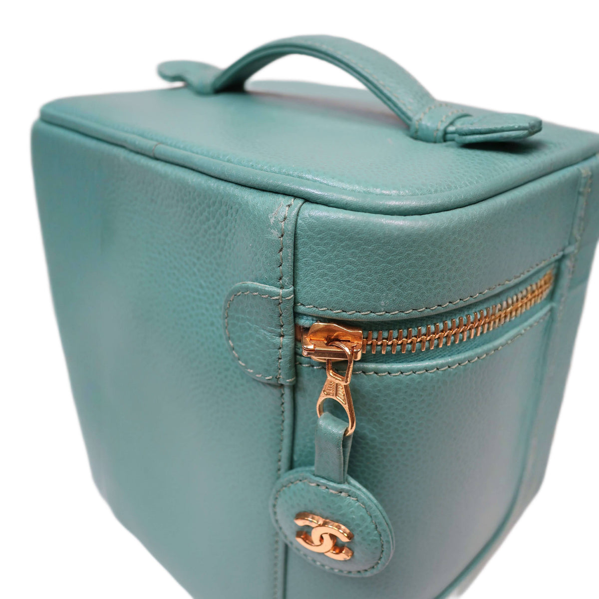 CHANEL Vanity Bag Pouch in Turquoise Blue Green Grained Leather