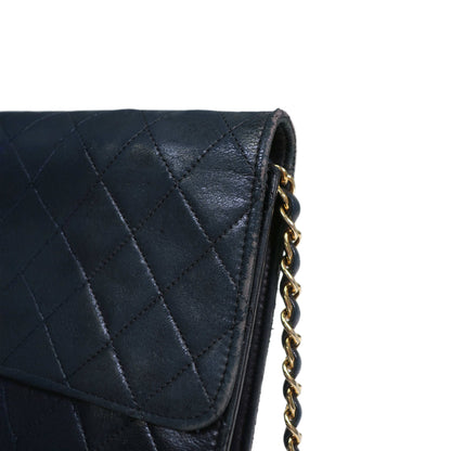 CHANEL Vintage Quilted Matelasse 25 Chain Shoulder Bag