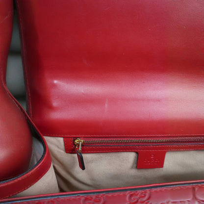 GUCCI Guccissima Medium Padlock Shoulder Bag