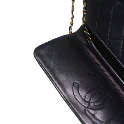 CHANEL Vintage Quilted Matelasse 25 Chain Shoulder Bag