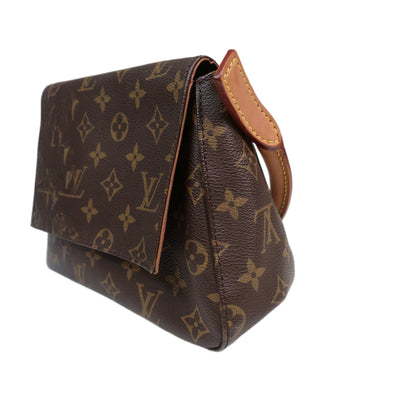 LOUIS VUITTON Shoulder Bag