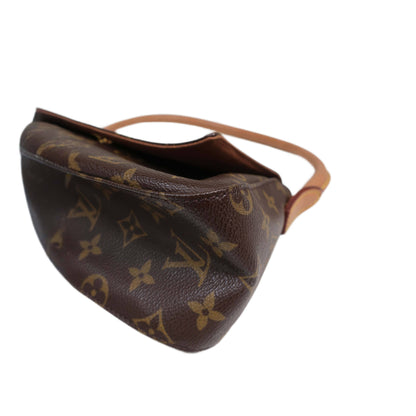 LOUIS VUITTON Shoulder Bag