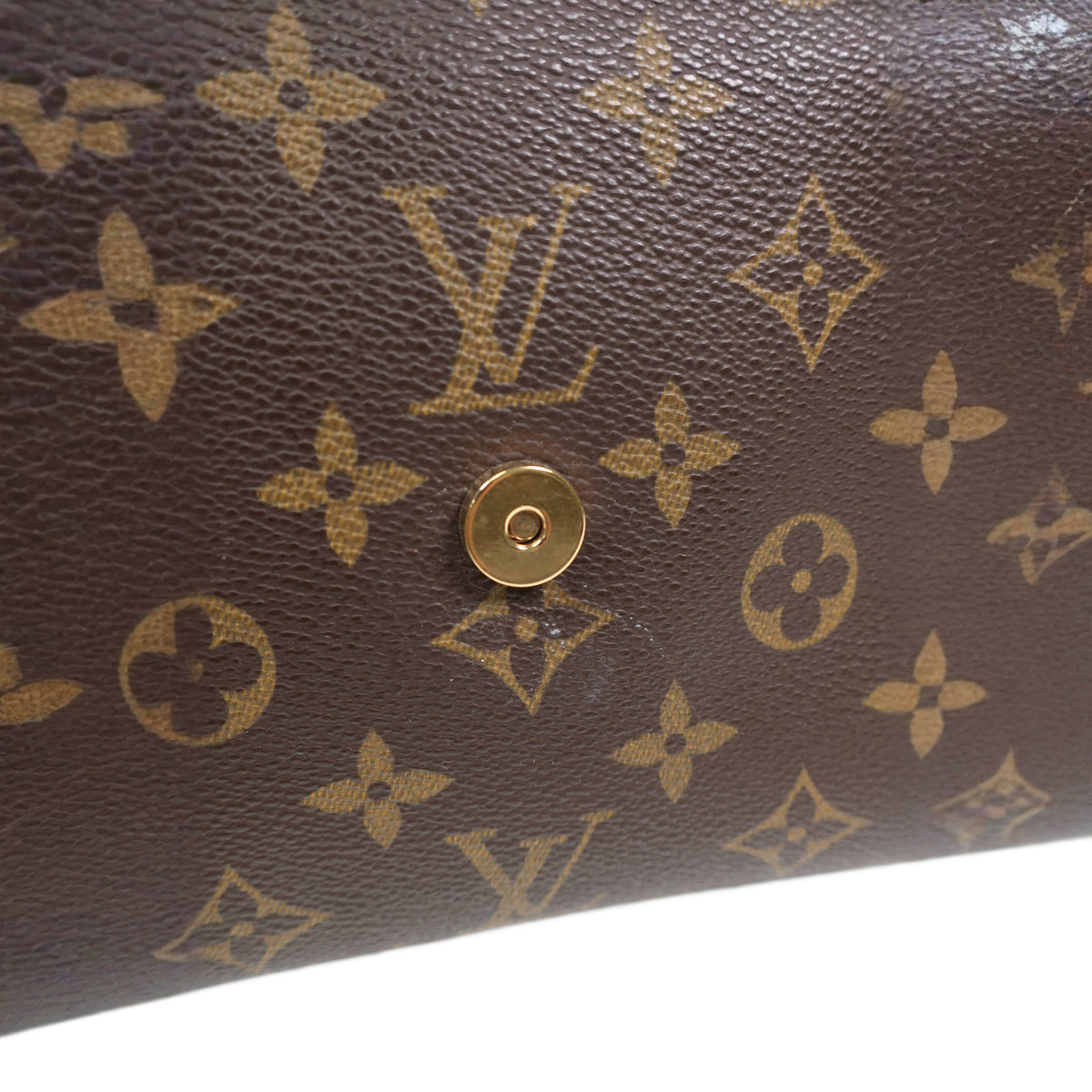 LOUIS VUITTON Shoulder Bag