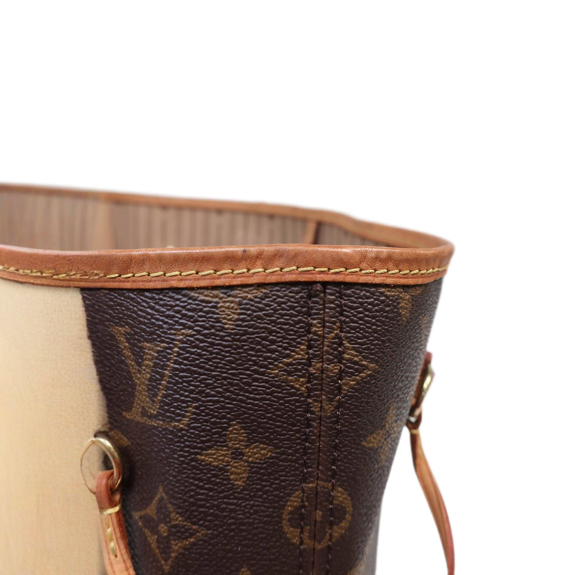 LOUIS VUITTON Monogram Neverfull Tote Bag
