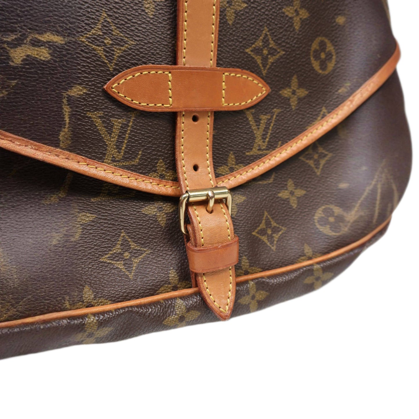 LOUIS VUITTON Monogram Saumur 30 Cross Body Shoulder Bag
