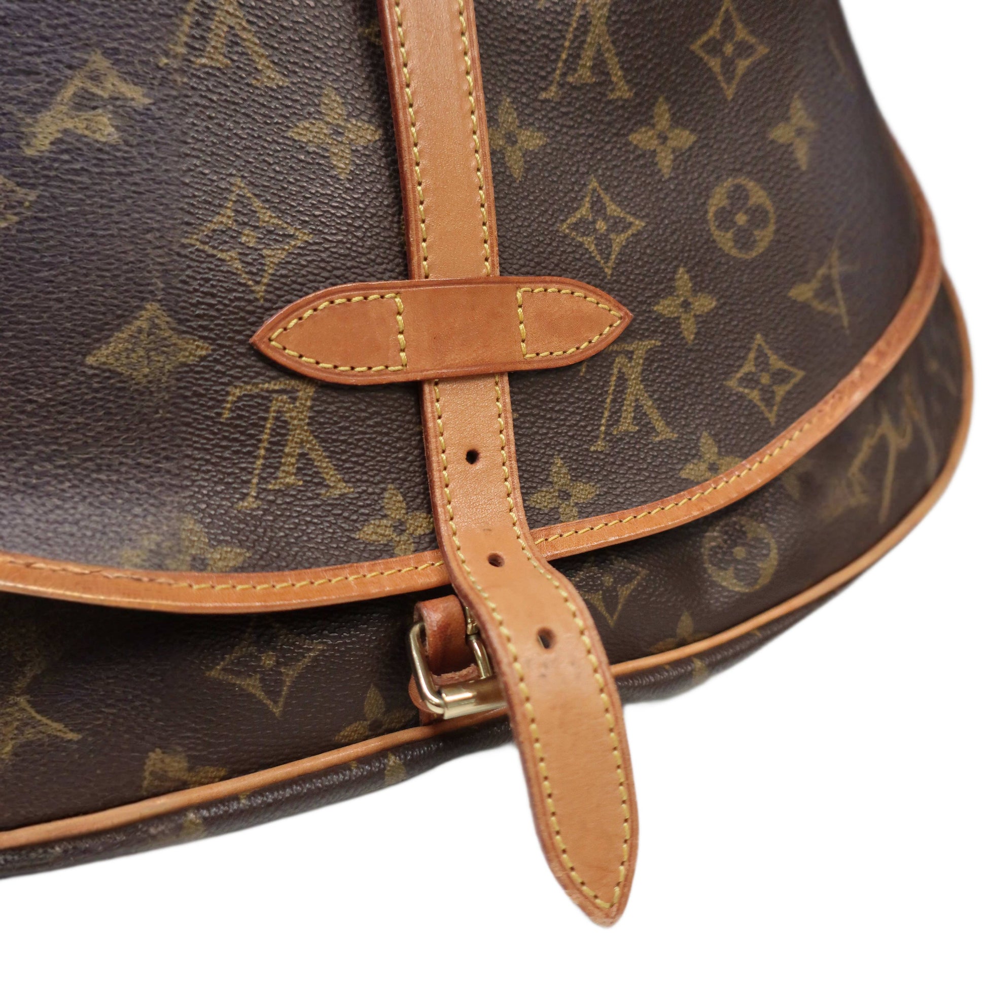 LOUIS VUITTON Monogram Saumur 30 Cross Body Shoulder Bag