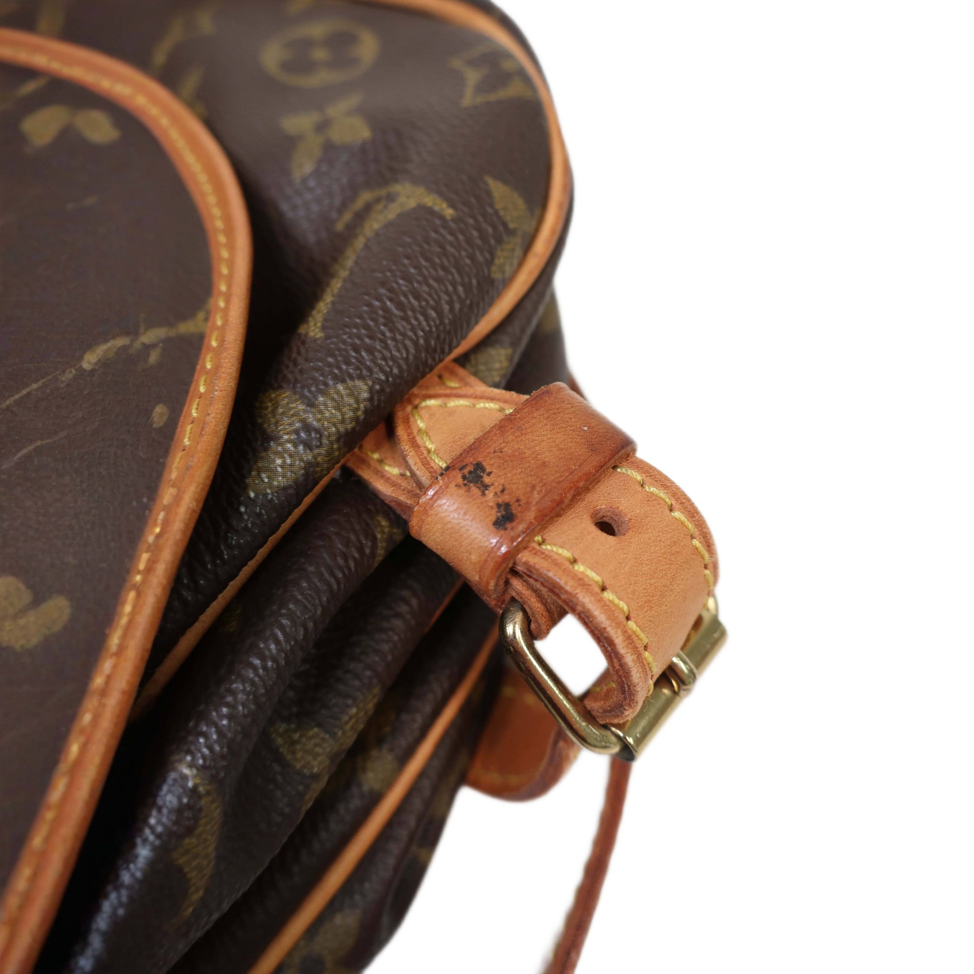 LOUIS VUITTON Monogram Saumur 30 Cross Body Shoulder Bag