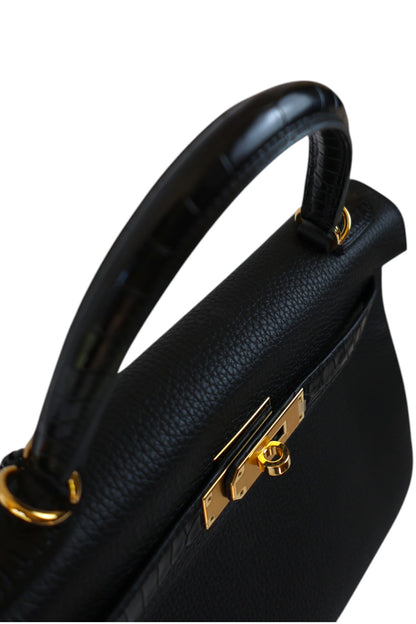 Hermès Kelly 28 Touch Noir with Gold Hardware Stamp Z 2021
