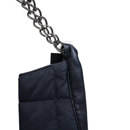 CHANEL Chocolate Bar Hobo Chain Bag