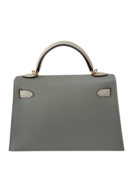 Hermès Mini Kelly II 20 HSS Gris Perle / Craie Chèvre with Gold Hardware 2023 Stamp B